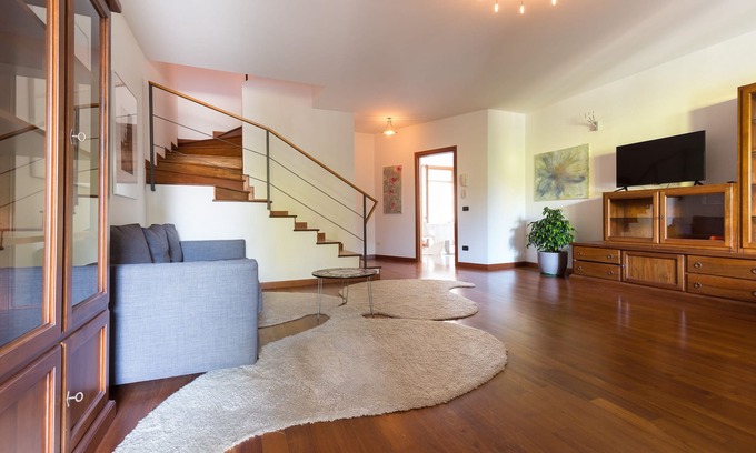 Ponte San Marco House | Independent villa lake garda swimming pool