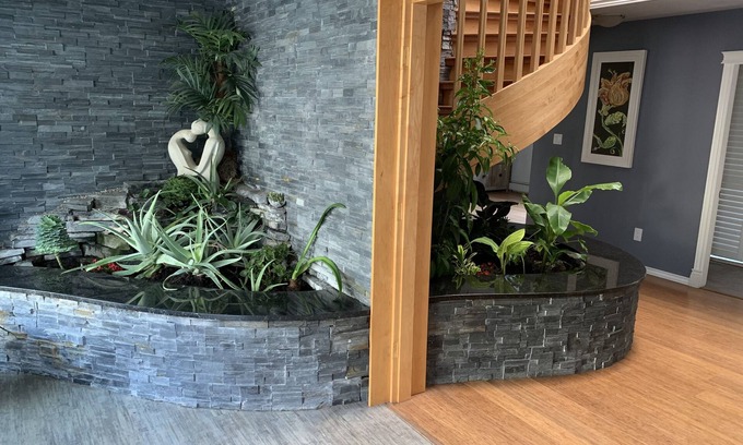 Sherwood Park House | Indoor garden, Acreage