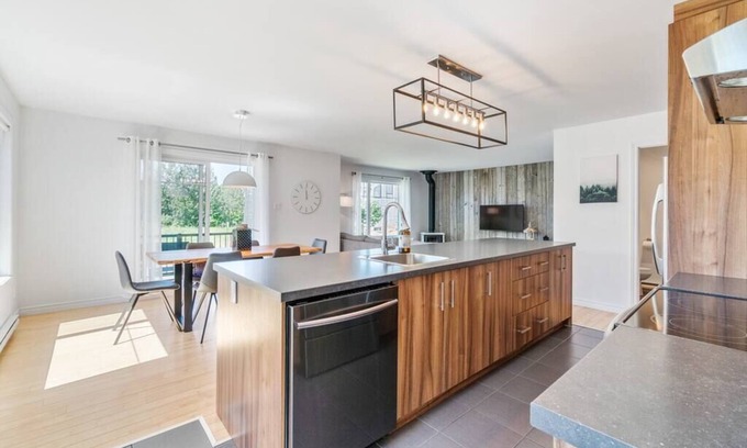 Beaupre Apartment | Initial| Koala | Condo Mont-Sainte-Anne