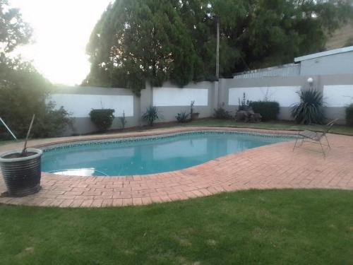 Komani House | Inkwenkwezi Bed and Breakfast