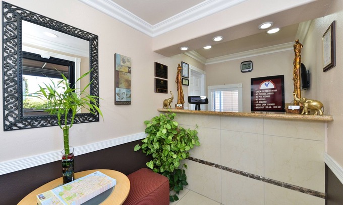 Downtown Hotel | Inn By The SFO