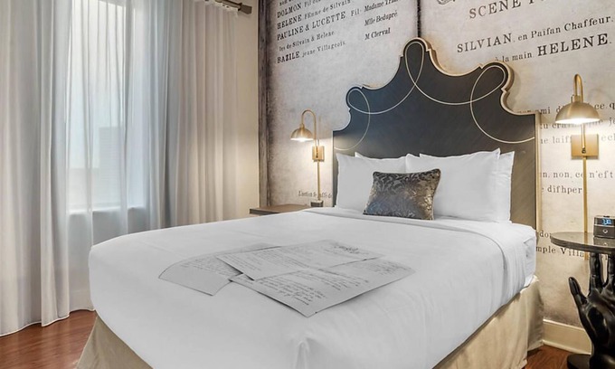 Central Business District Hotel | Innovative Décor in heart of Theater District!