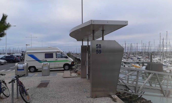 La Rochelle Boat Rental | Insolite Nuit SUR UN Voilier