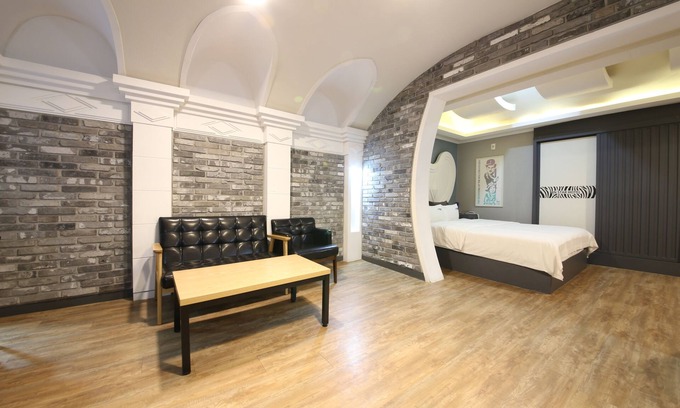 Yangsan Hotel | Instar Hotel Yangsan