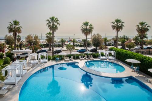 Porto d'Ascoli Hotel | International Hotel & Suite - In prima fila sul lungomare