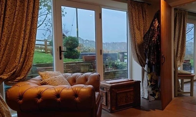 Knott End-on-Sea Cottage | Inviting 1-Bed Cottage in Preston