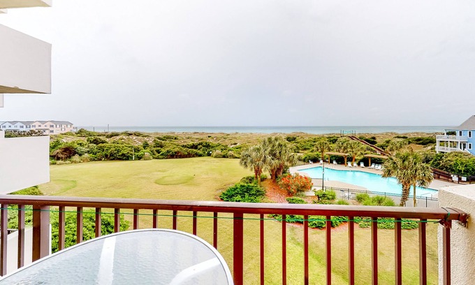 Atlantic Beach Condo | Inviting ocean view condo with balcony, pool, tennis, central AC, & W/D