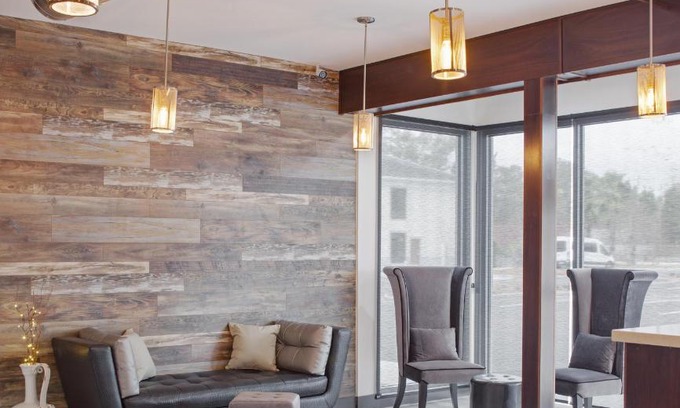 Garden City Hotel | Iris Garden Inn