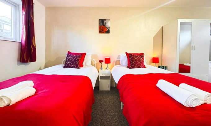 Island Gardens House | Ironmongers House London By Smart Corporate Stays