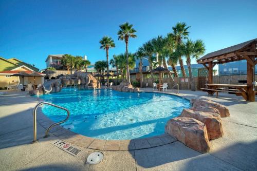 Cinnamon Shore House | Isla View by AvantStay Resort Pool Near Beach