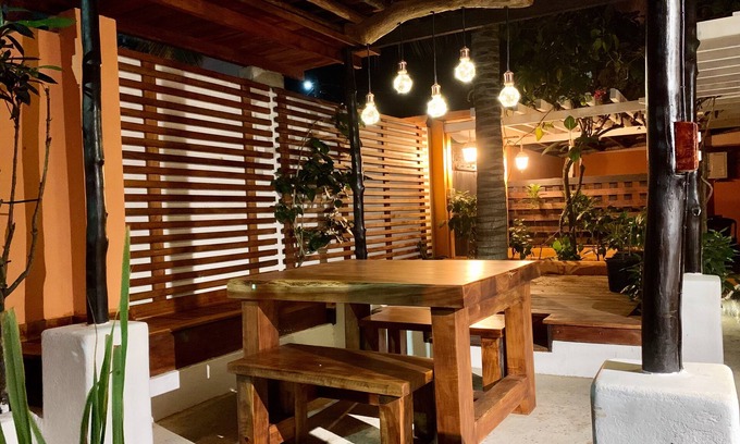 Bahia de la Academia House | Island Life Two-Bedroom Galapagos Casita
