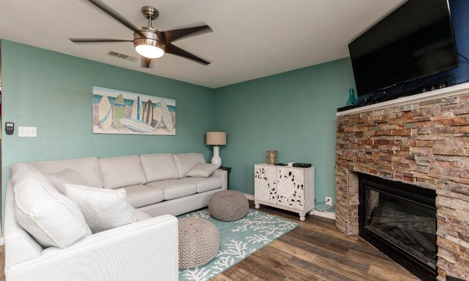 Corpus Christi House | Island Time CSPN216K