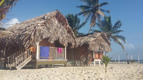 Carti Tupile House | Islas de San blas cabaña privada en isla Tubasenika