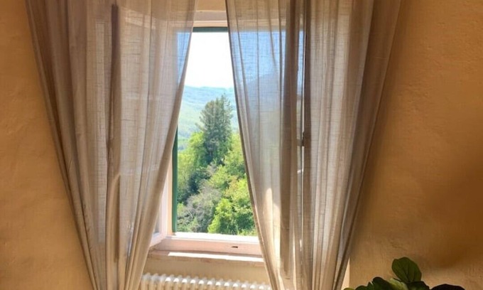 Castelnuovo di Val di Cecina House | The Ladybug