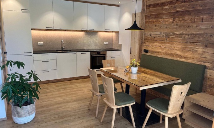 Santo Stefano Apartment | Alpine view