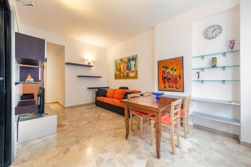 Rondinella - Baraggia - Restellone Apartment | Italianway - Risorgimento 300