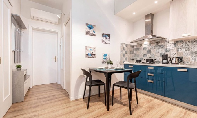 Historic Centre Apartment | Italstay - Savonarola Courtyard - Free parking