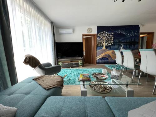 Sarvar Apartment | Jázmin Apartman