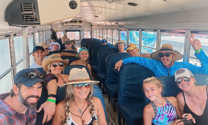 Prairie Lea House | #J Son's Blue River Camp - Glamping Cabin w/2 Queen Beds