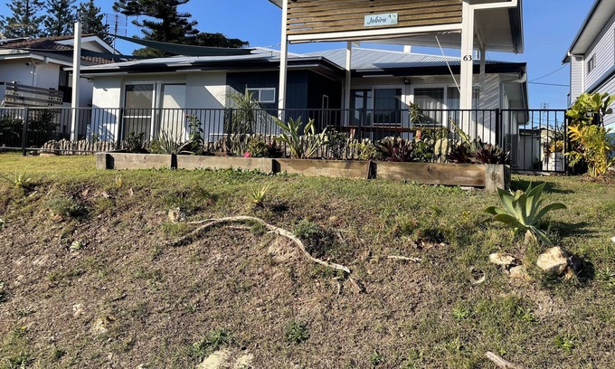 North Coast House | Jabiru 63 Main Street wooli