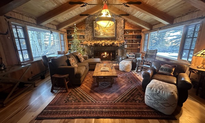Indian Paintbrush House | Jackson Hole Retreat