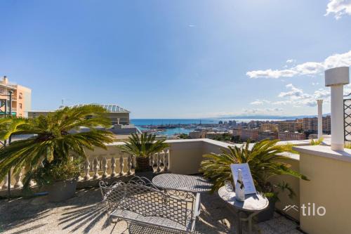 Castelletto Apartment | JACUZZI| TERRACE| 2BR| ART GALLERY| By Tilo Lux