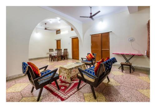 Jabalpur House | Jaiswal Homestay