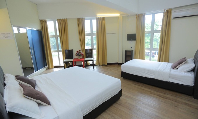 Kota Warisan Hotel | JAM Hotel near ERL Salak Tinggi Sepang