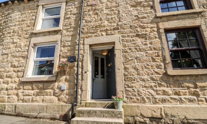 Longridge House | Jam Pot Cottage