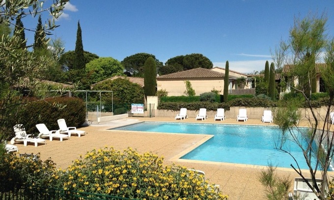 St.-Remy-de-Provence House | Jane's Mazet with private garden in secure residence