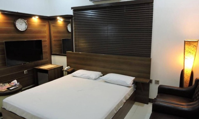 Hyderabad House | Jannat Guest House