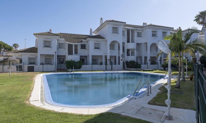 Poblado Sancti Petri Apartment | Jardin de la Alegria