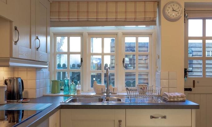 Bourton House | Jasmine Cottage-2BD in Heart of Bourton