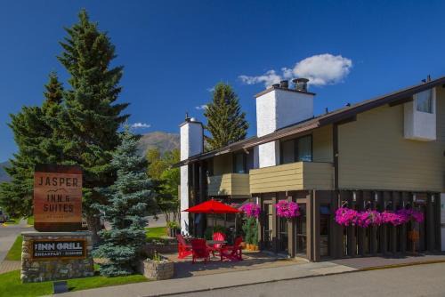 Jasper Hotel | Jasper Inn & Suites by INNhotels