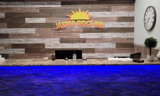 Ishpeming Hotel | Jasper Ridge Inn Ishpeming