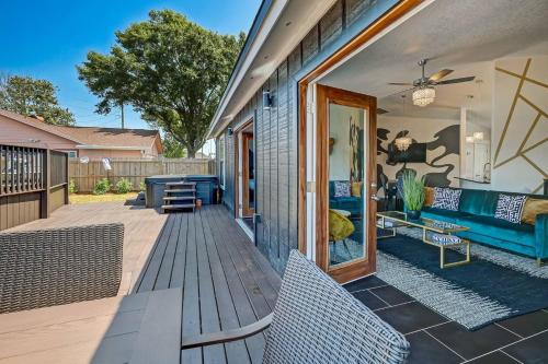 Westside House | Jaxbeach 30 Min Message Now For Summer Special