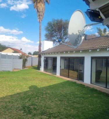 Vanderbijlpark Bed & Breakfast | Jazreel b&b