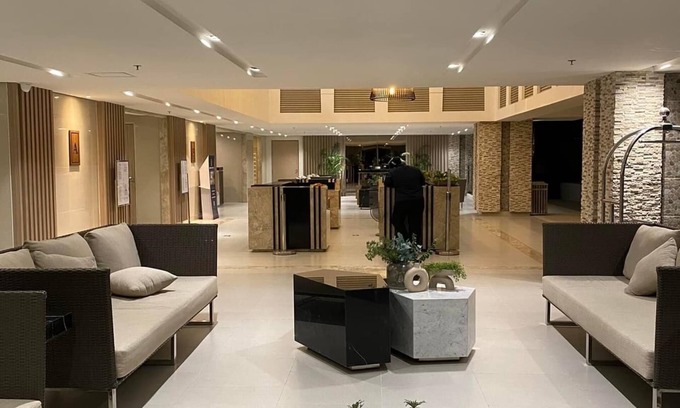 San Dionisio Condo | Jazz's Cozy Abode- W/PS4,Netflix,Karaoke/Near NAIA