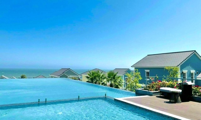 Phan Thiet Hotel | JB. Nguyen Villa NovaWorld Phan Thiet