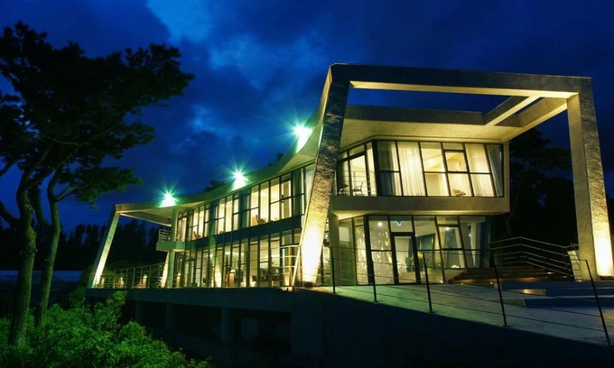 Seogwipo City House | Jeju Bom stay & Art Gallery