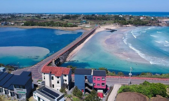 Jongdal-ri House | Jeju Gaviota Pension