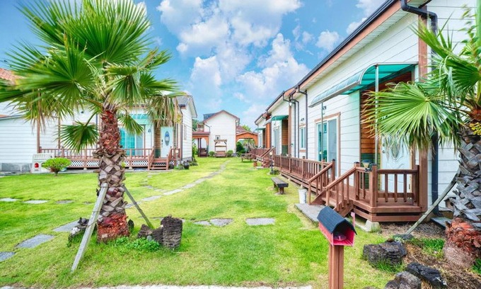 Namwon House | Jeju Kkumkkuneun Jeju Pension