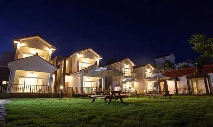 Namwon House | Jeju Soranghozen Pension