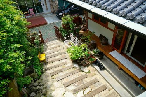Jeonju House | Jeonju game jeonyeonga Pension