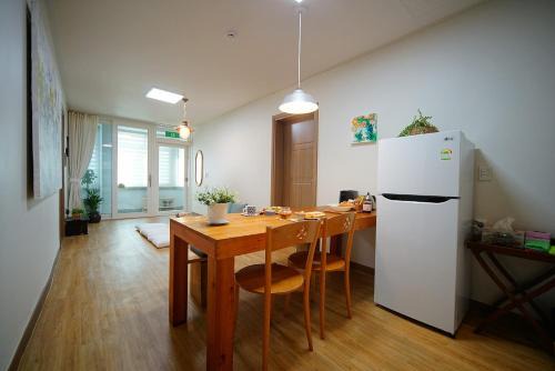 Jeonju House | Jeonju Hanok Maeul Gaekridangil Guest House