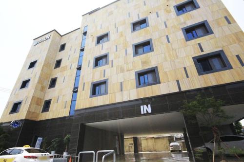 Jeonju Hotel | Jeonju Raon Hotel