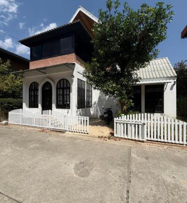 Pai Apartment | JJ and T House