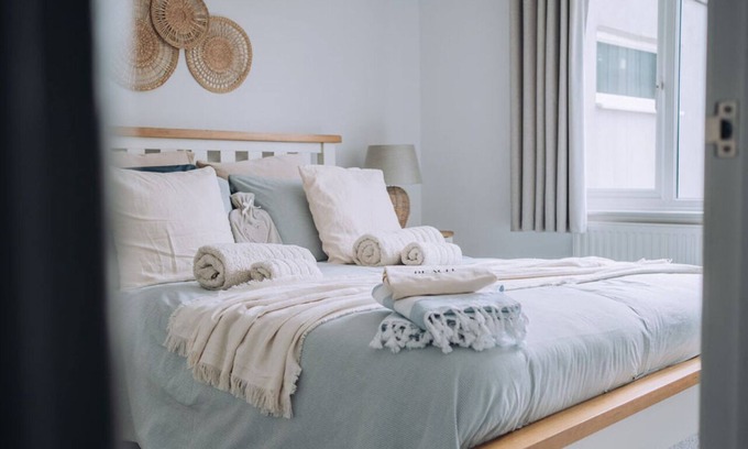 Weymouth Apartment | Joanne's Retreat - Two Bedroom Apartment, Sleeps 3