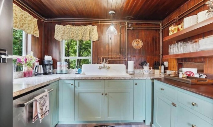 South Glastonbury Other | John Hollister home on the farm
