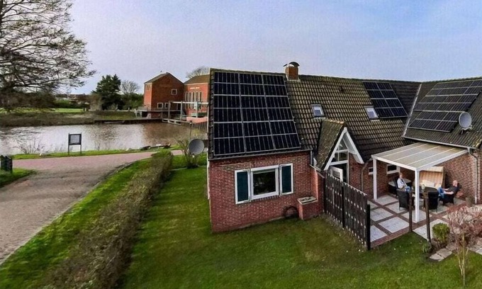 Greetsiel House | Joke Comfortable holiday residence